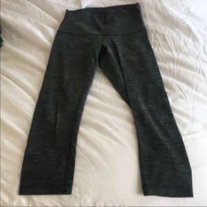 Lulu lemon Capri leggings